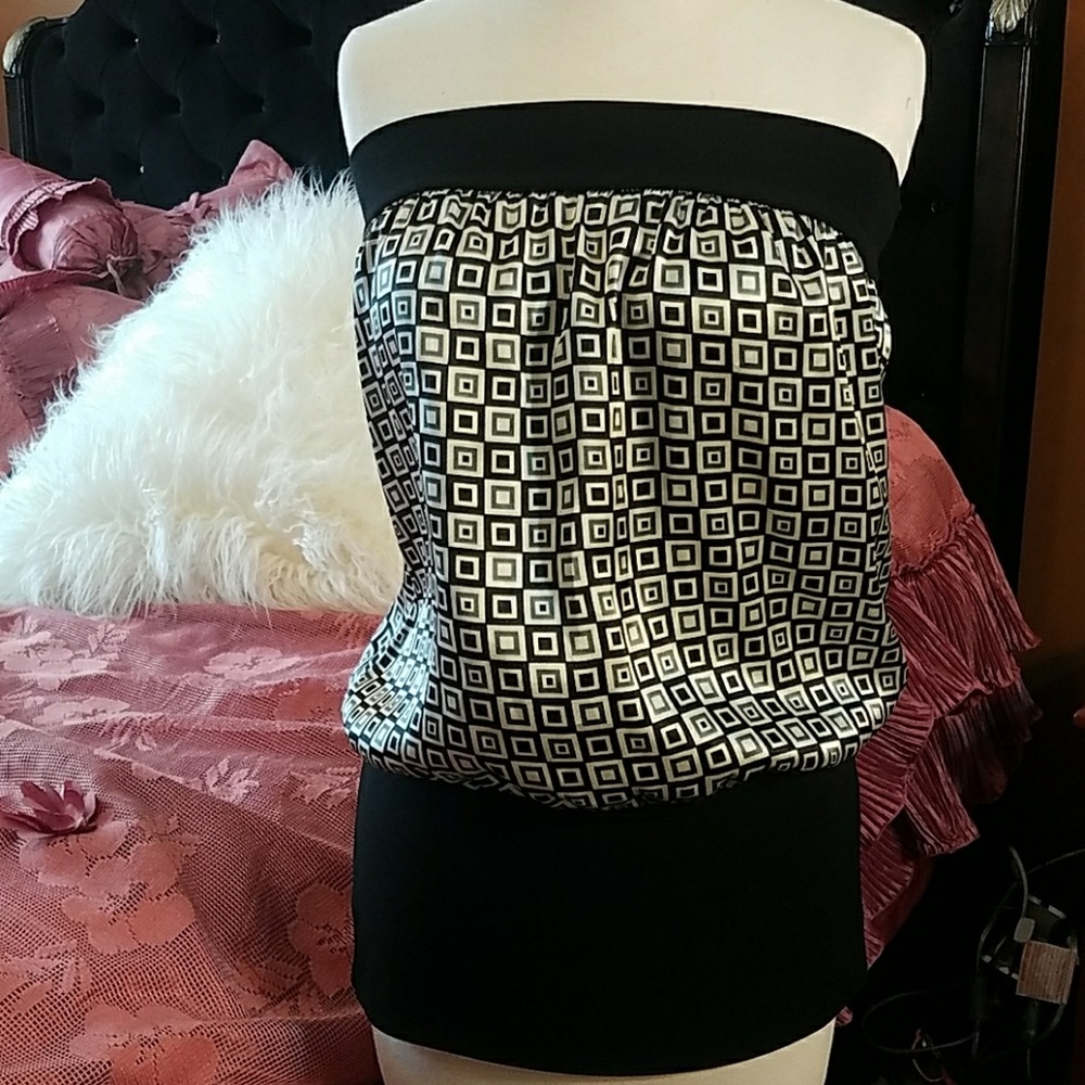 Sleeveless top